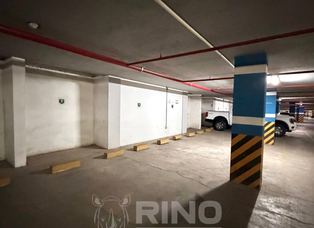 Cochera en Alto Villa Sol – GAMA
