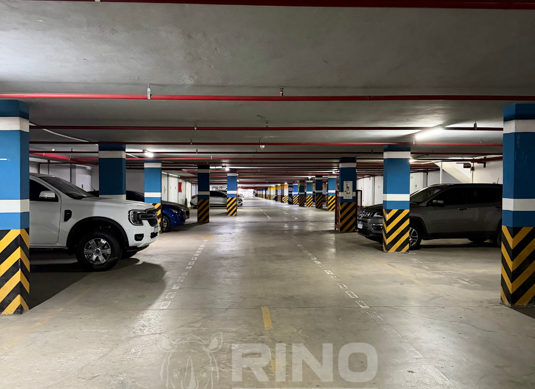 Cochera en Alto Villa Sol – GAMA